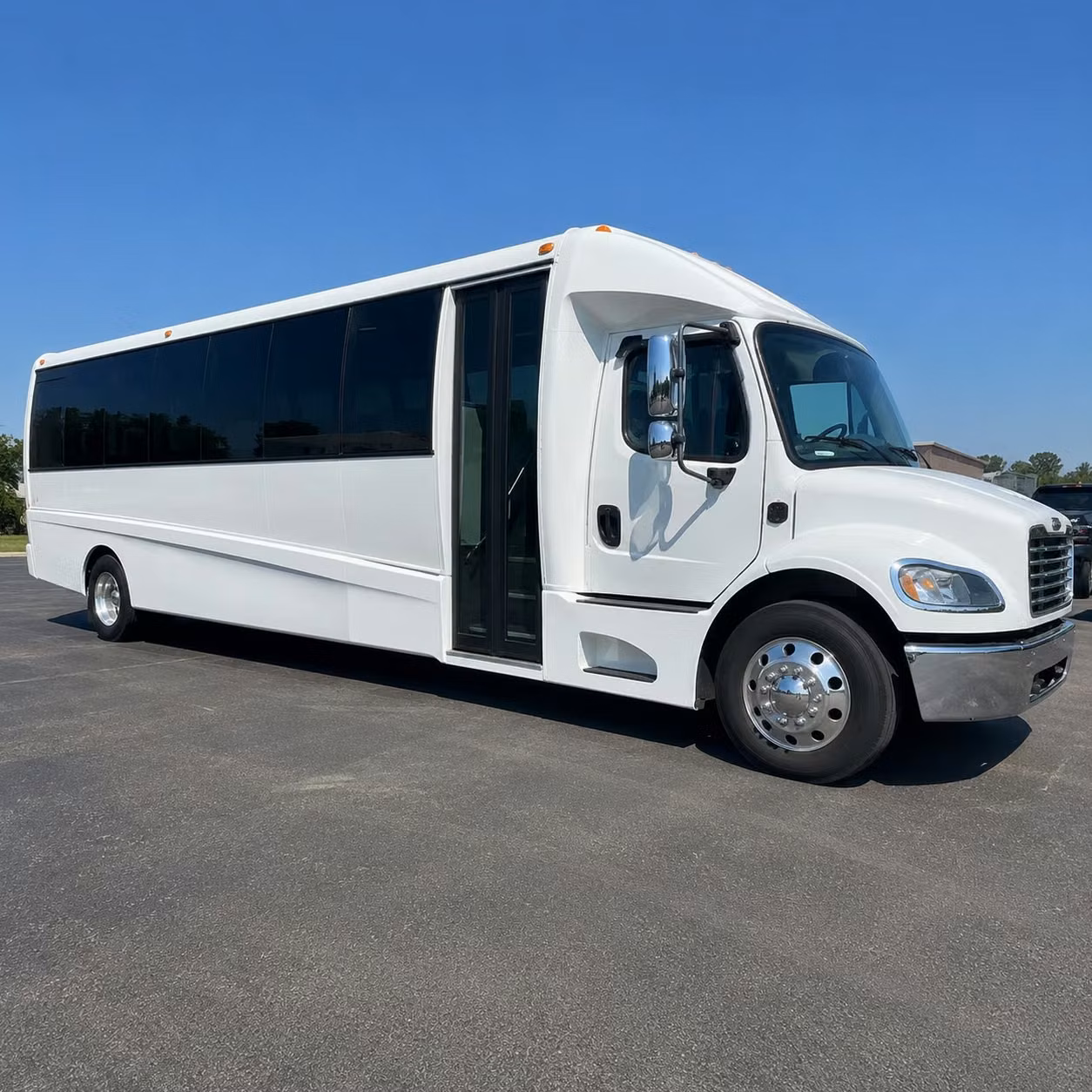 18 passenger minibus