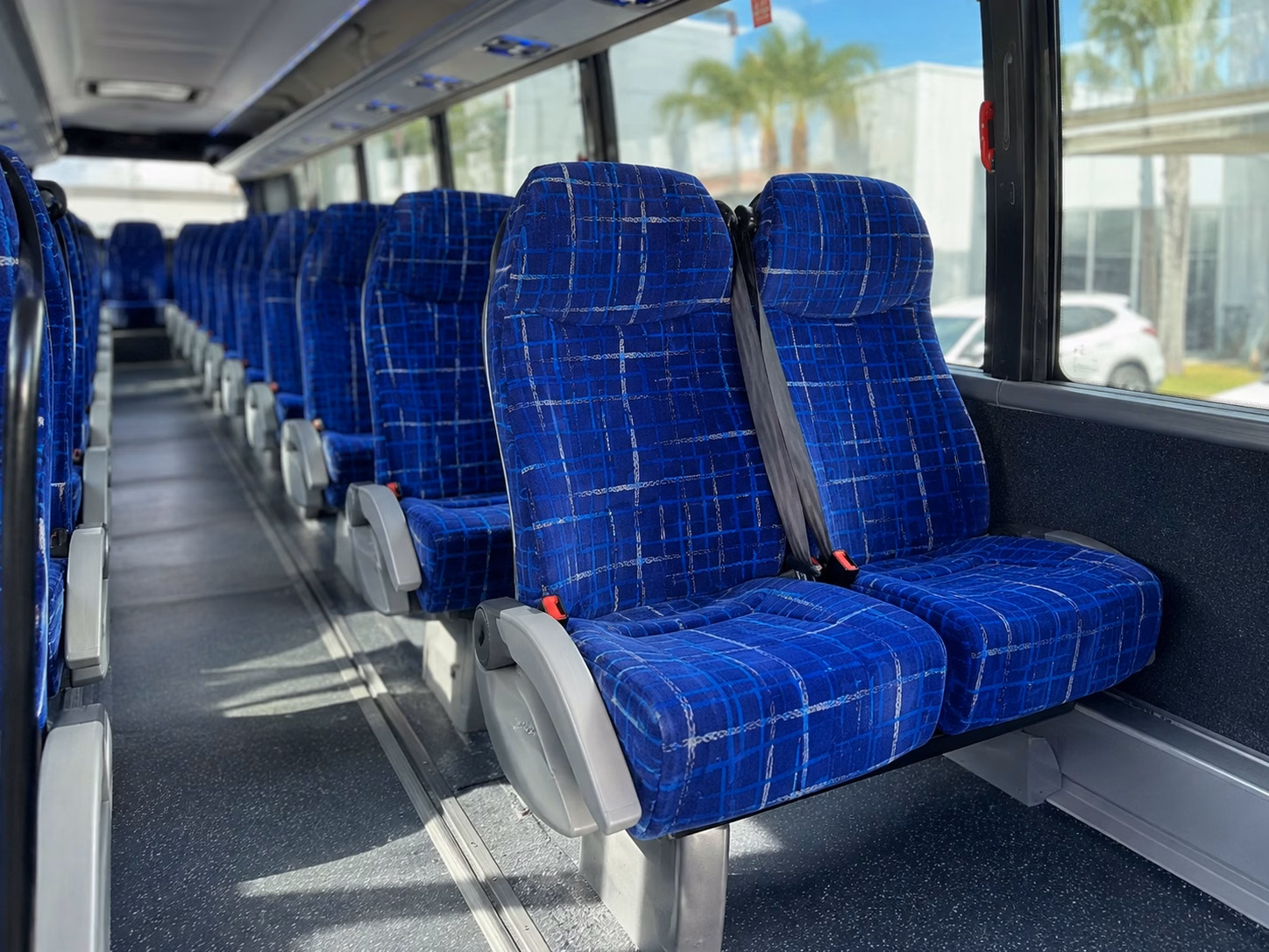 charterbuslittlerock com puts little rock charter bus rentals on the table for bigger prom groups