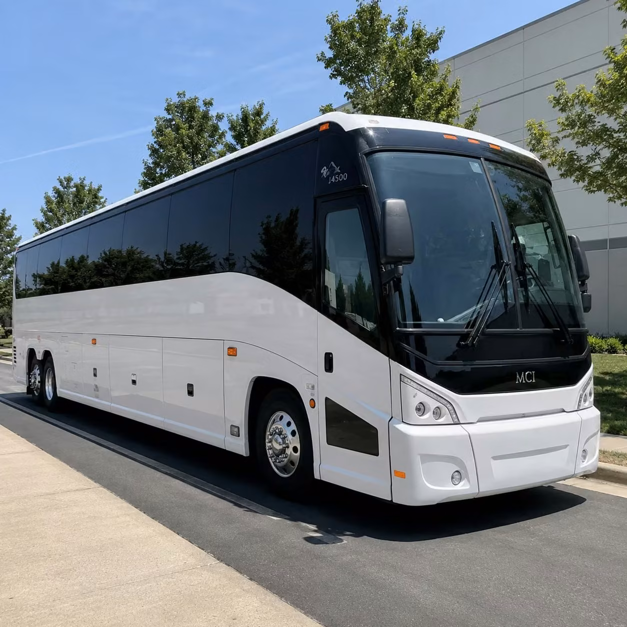 concert bus rentals to simmons bank arena in little rock