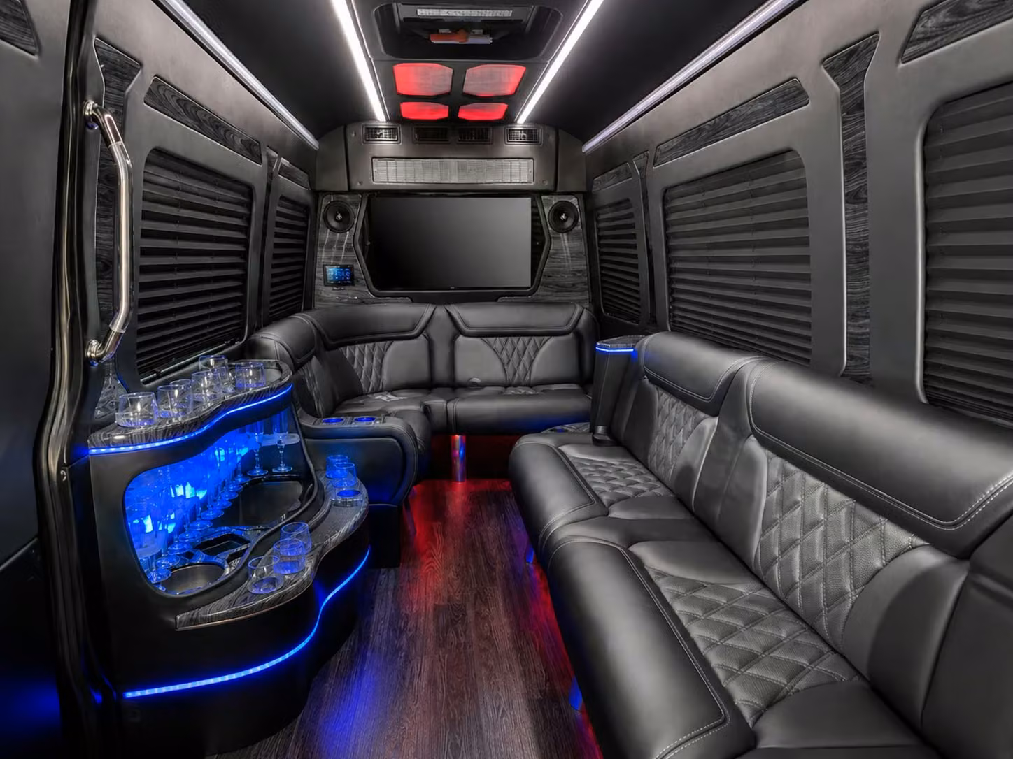 corporate and convention long distance transportation from little rock