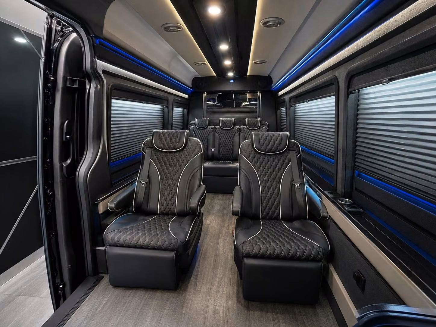 group airport transportation for conventions and events in little rock