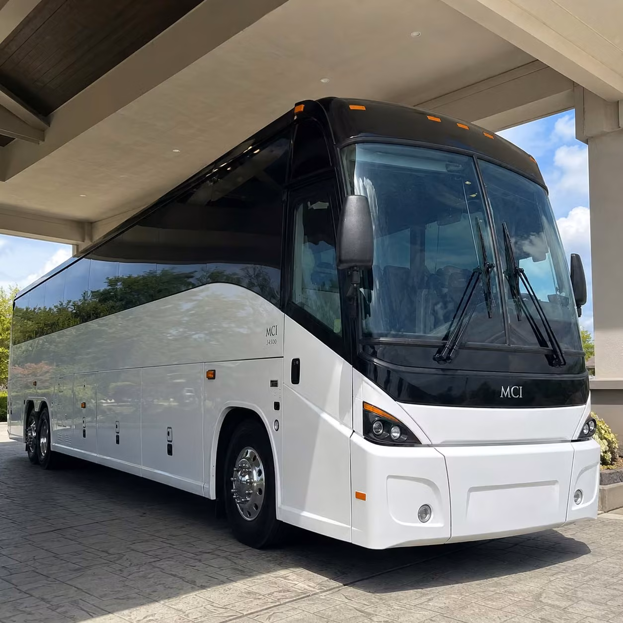 heading outside little rock you can still compare employee transportation options