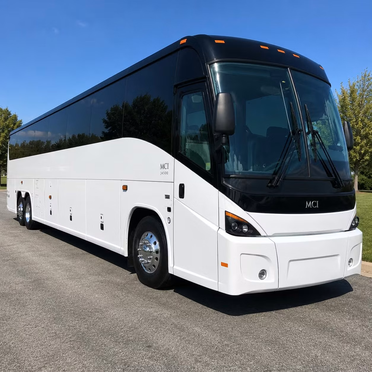 reliable daily commuter shuttle services for little rock employers